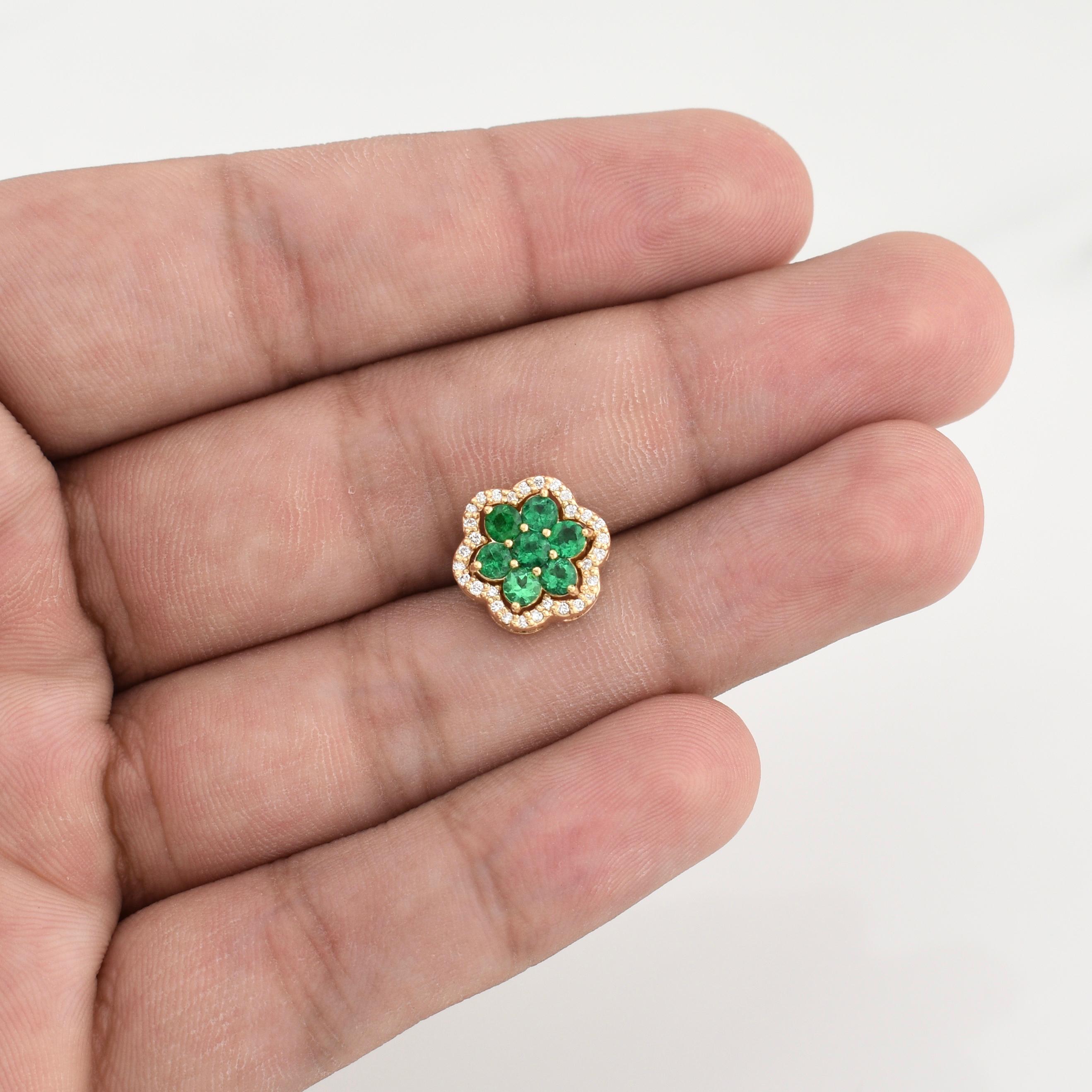 Pendant Flower Emeralds 0.71pts Diamonds 0.15pts 2.6g / 1/2 in Yellow Gold 18K