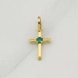 Pendant Emerald Cross 0.06pts 0.4g / 3/4 in 18K Yellow Gold