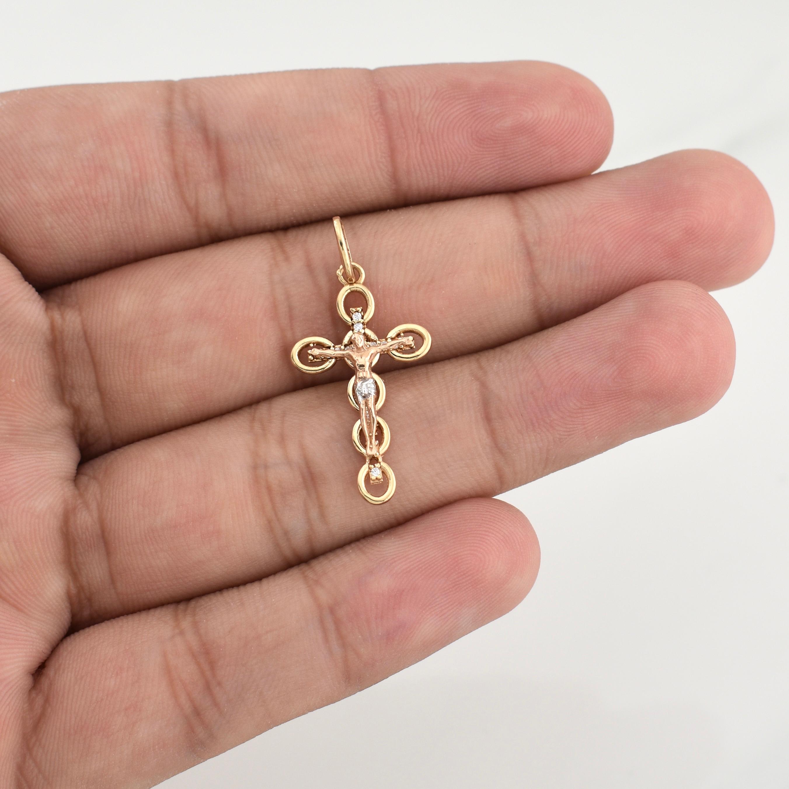 Pendant Cross Christ 1.9g / 1 1/2 in Three Golds 18K