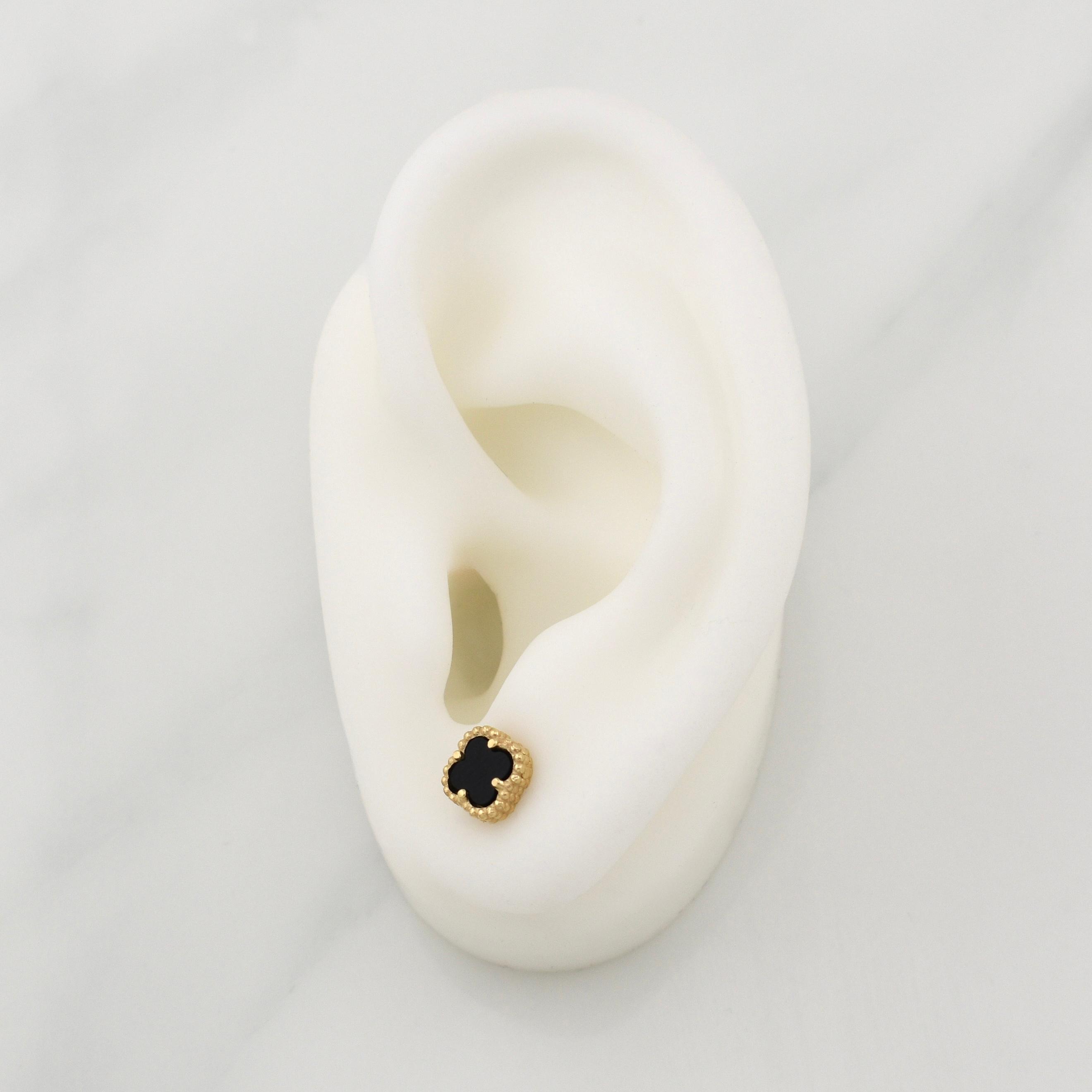 Topos Trebol 2.05g / in / 7.3mm Oro Amarillo 18K