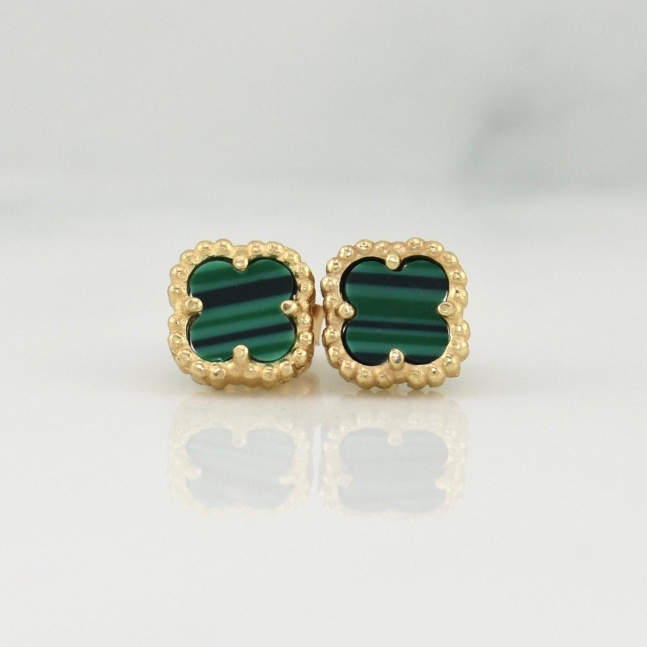 Clover Stud Earrings 2g / in / 7.25mm Yellow Gold 18K