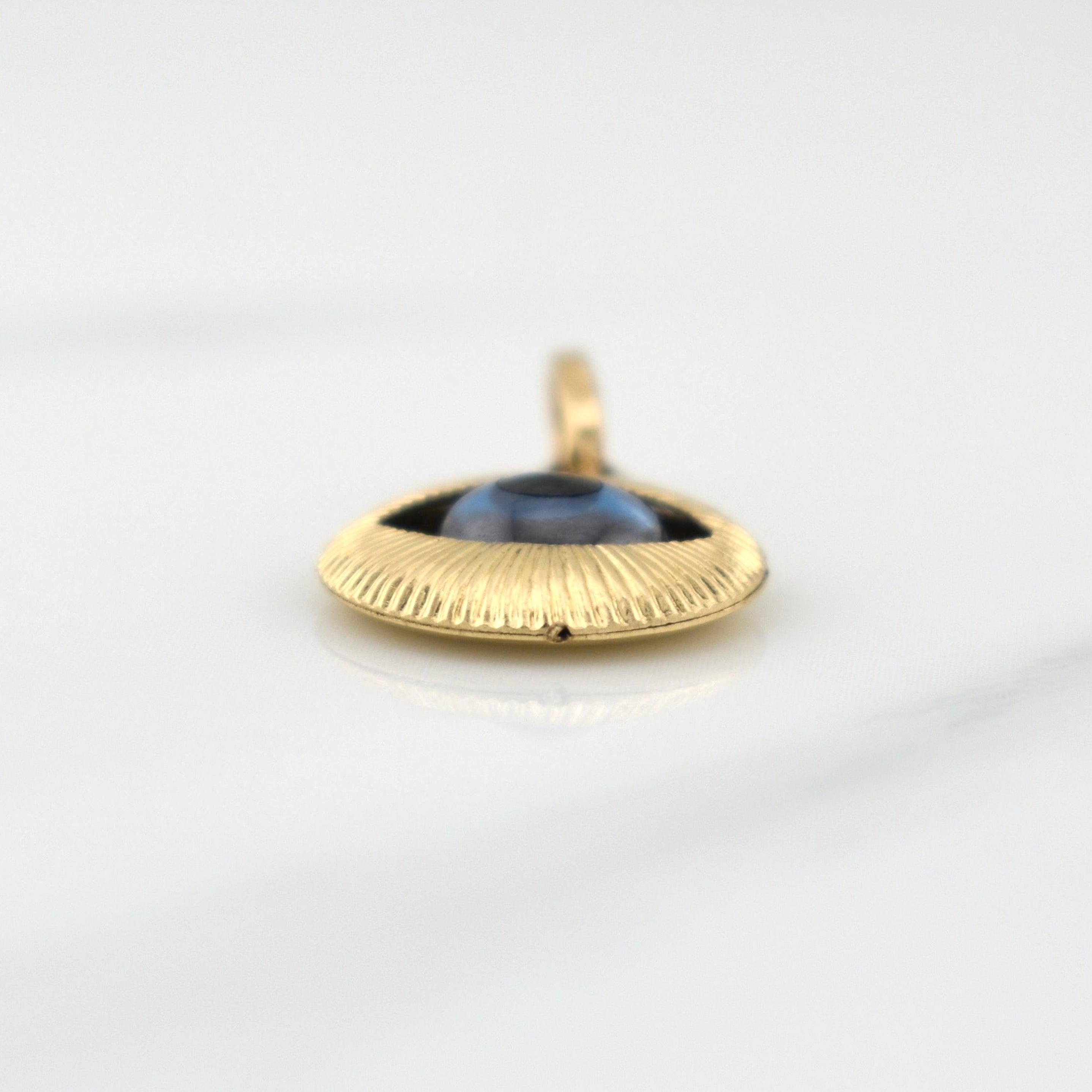 Dije Ojo Turco 0.95g / 3/4 in Oro Amarillo 18K