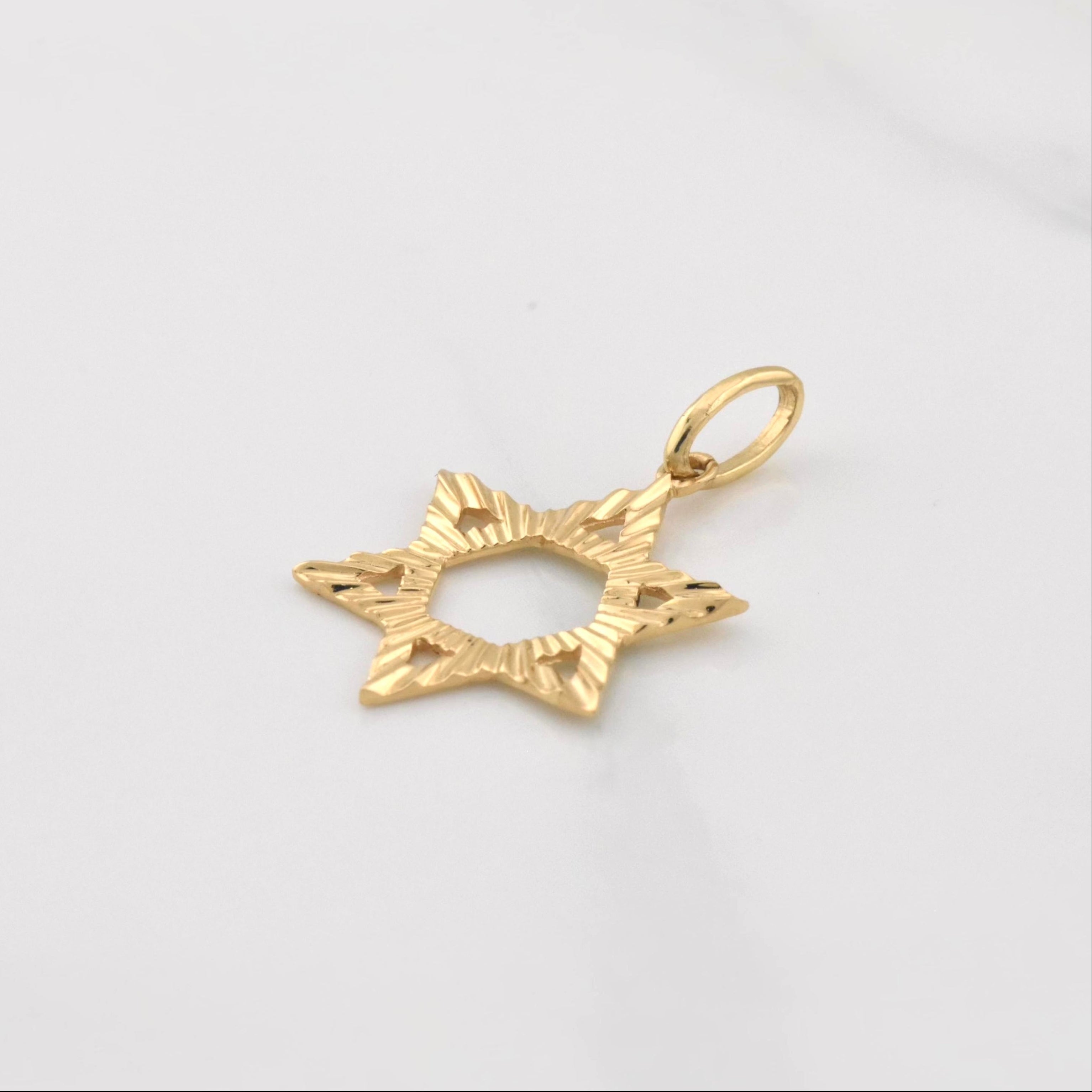 Dije Estrella de David 1.25g / 1 in Oro Amarillo 18K