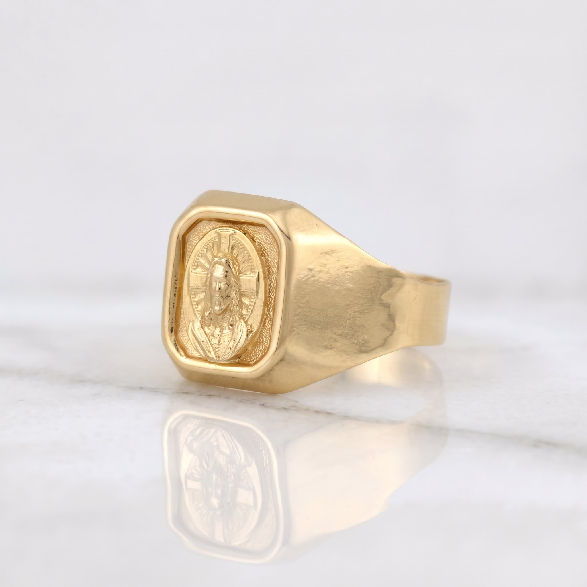 Anillo Rostro Cristo 3.95g / T11,5 Oro Amarillo 18K