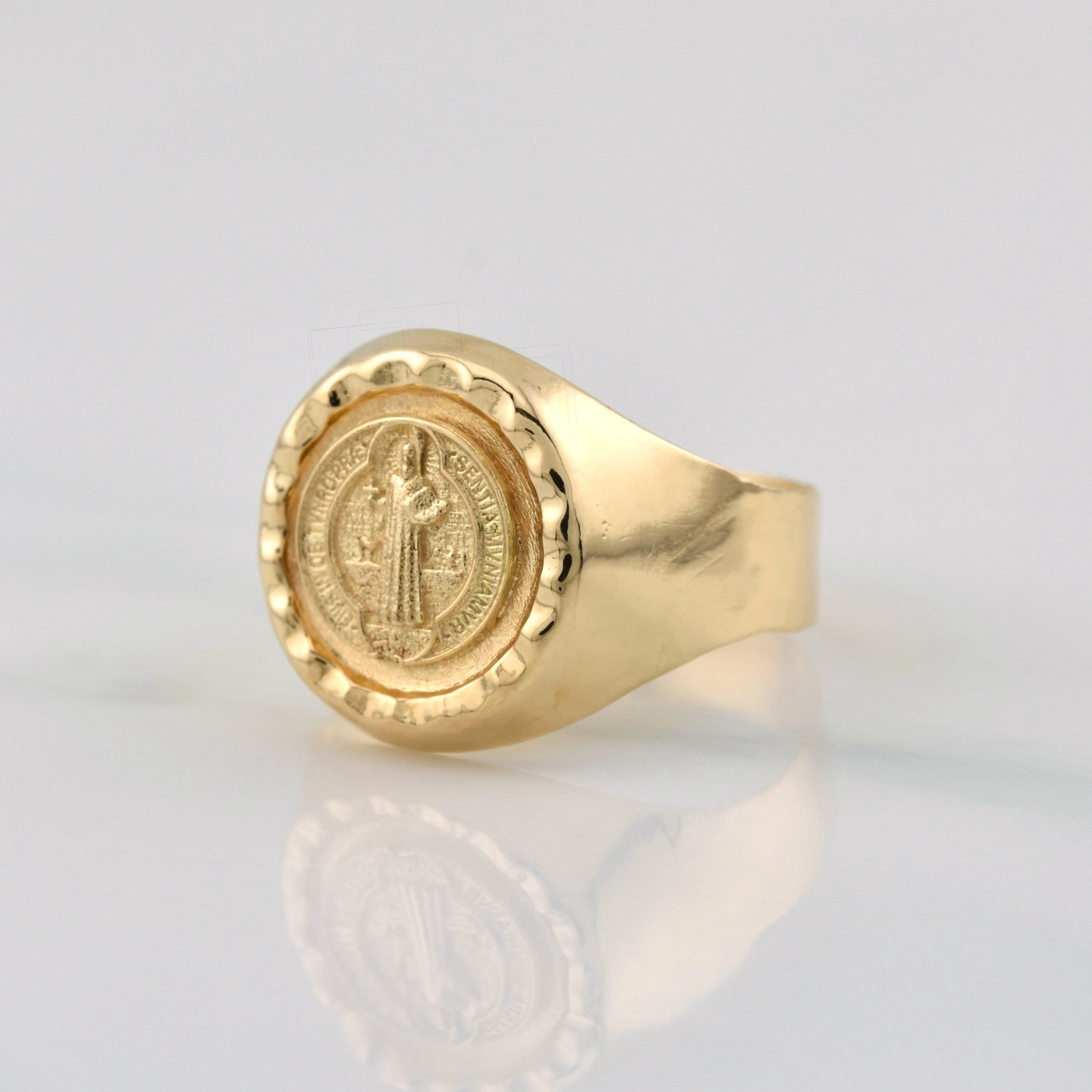 Anillo San Benito 3.5g / T8,5 Oro Amarillo 18K