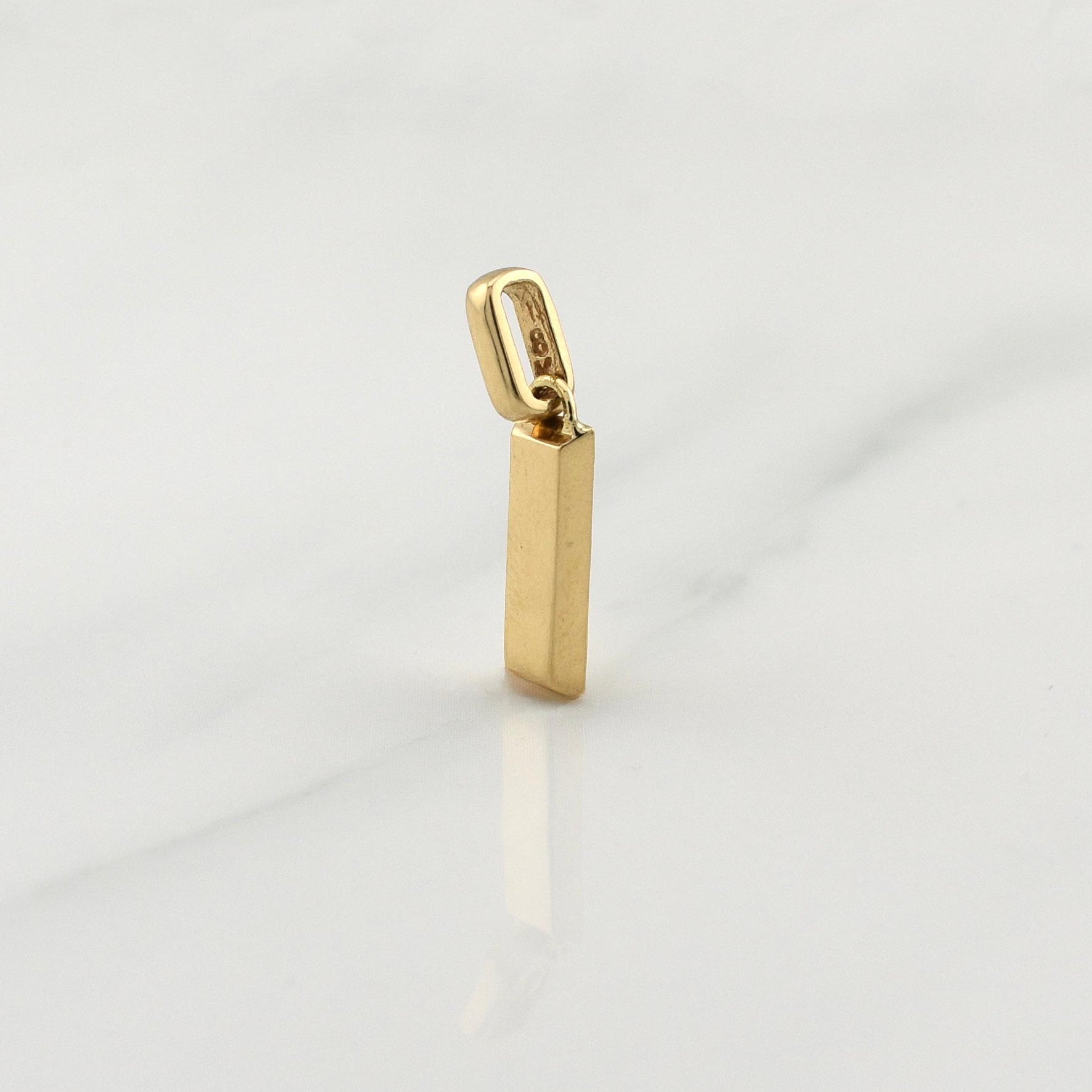 Dije Lingote 1.25gr / 3/4 in / Oro Amarillo 18K !