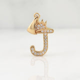 Dije Letra J Corona 1.4gr / 1 in / Oro Amarillo 18K !
