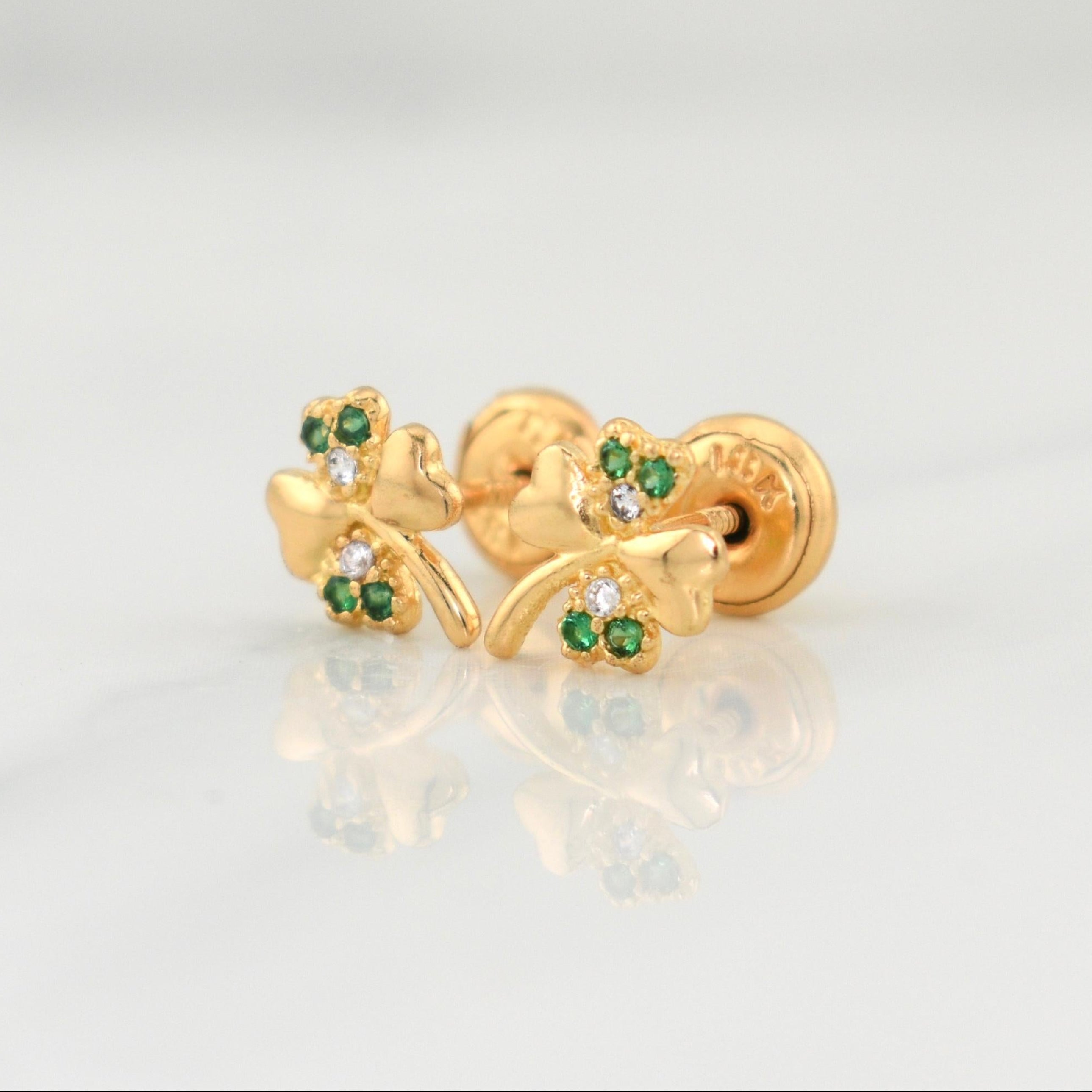 Topos Trebol 0.95gr / 6.4mm Oro Amarillo 18K !