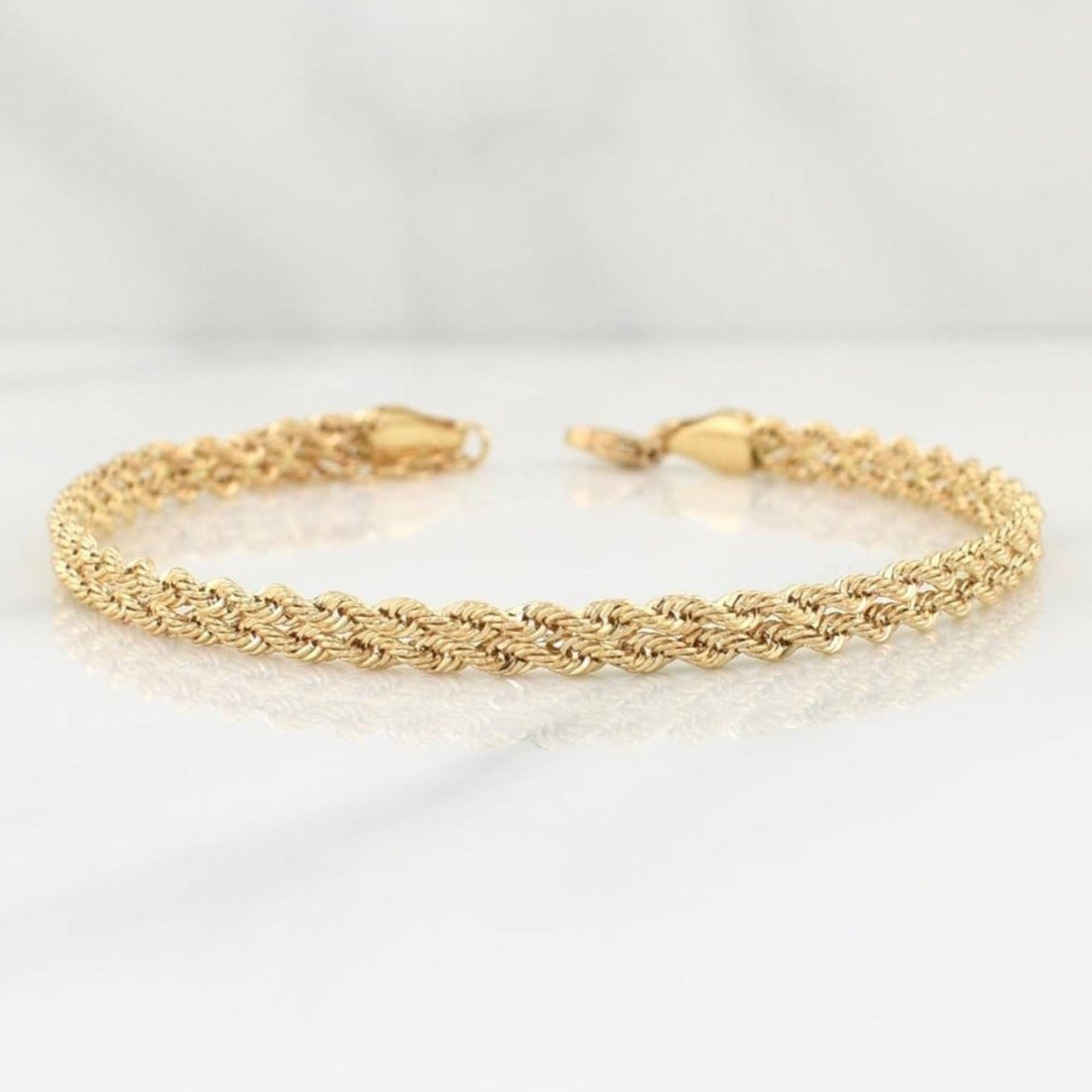 Pulso Lazo Secuencial 2.35 g / 7 in / 4.05 mm Oro Amarillo 18K