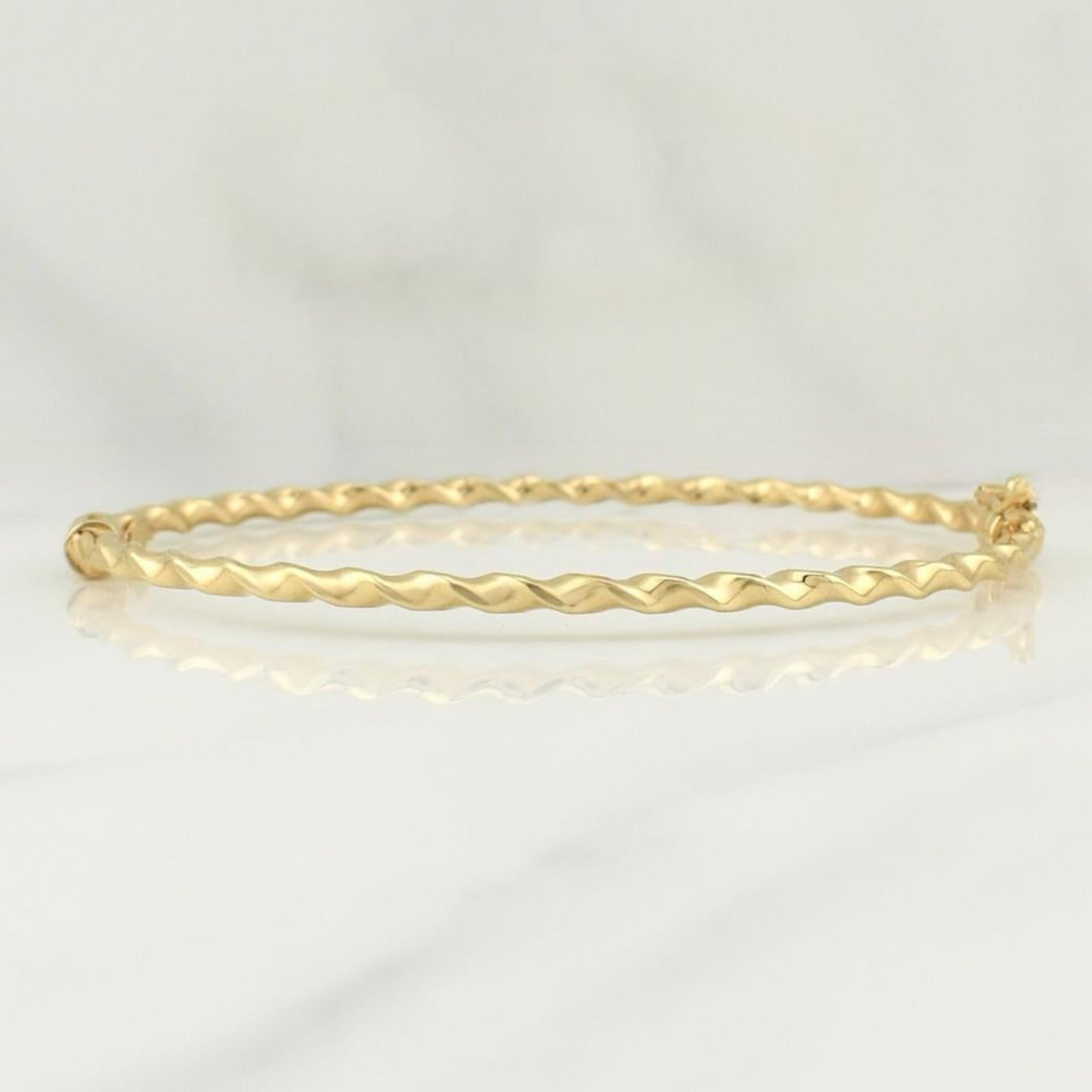Pulso Aro Entorchado 3.6 g / 7 1/2 in / 2.5 mm Oro Amarillo 18K