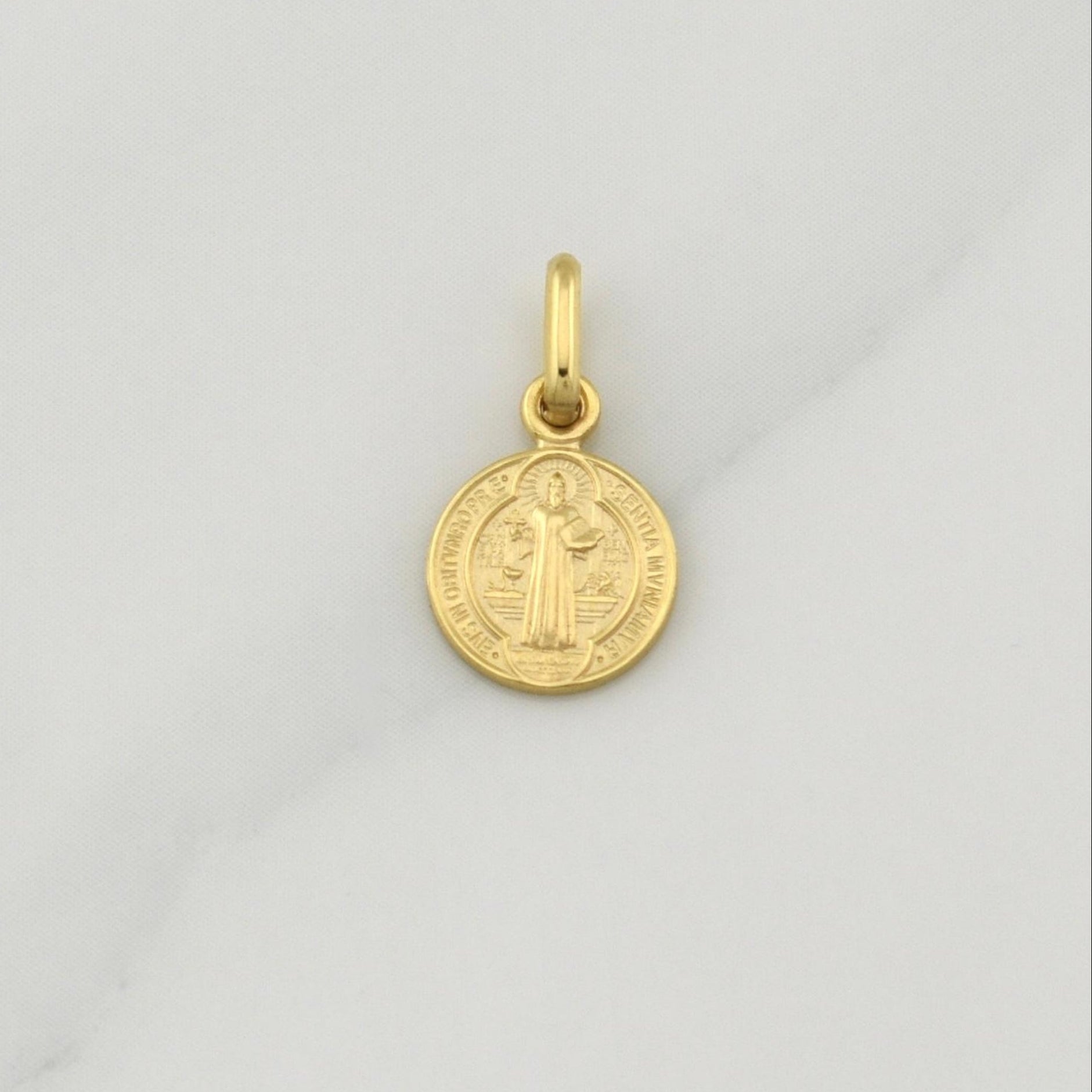 Pendant San Benito 0.6 g / 1/2 in Yellow Gold 18K