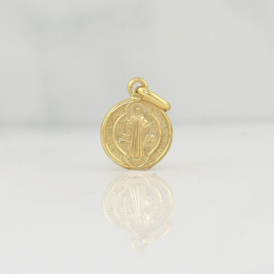 Dije San Benito 0.6 g / 1/2 in Oro Amarillo 18K