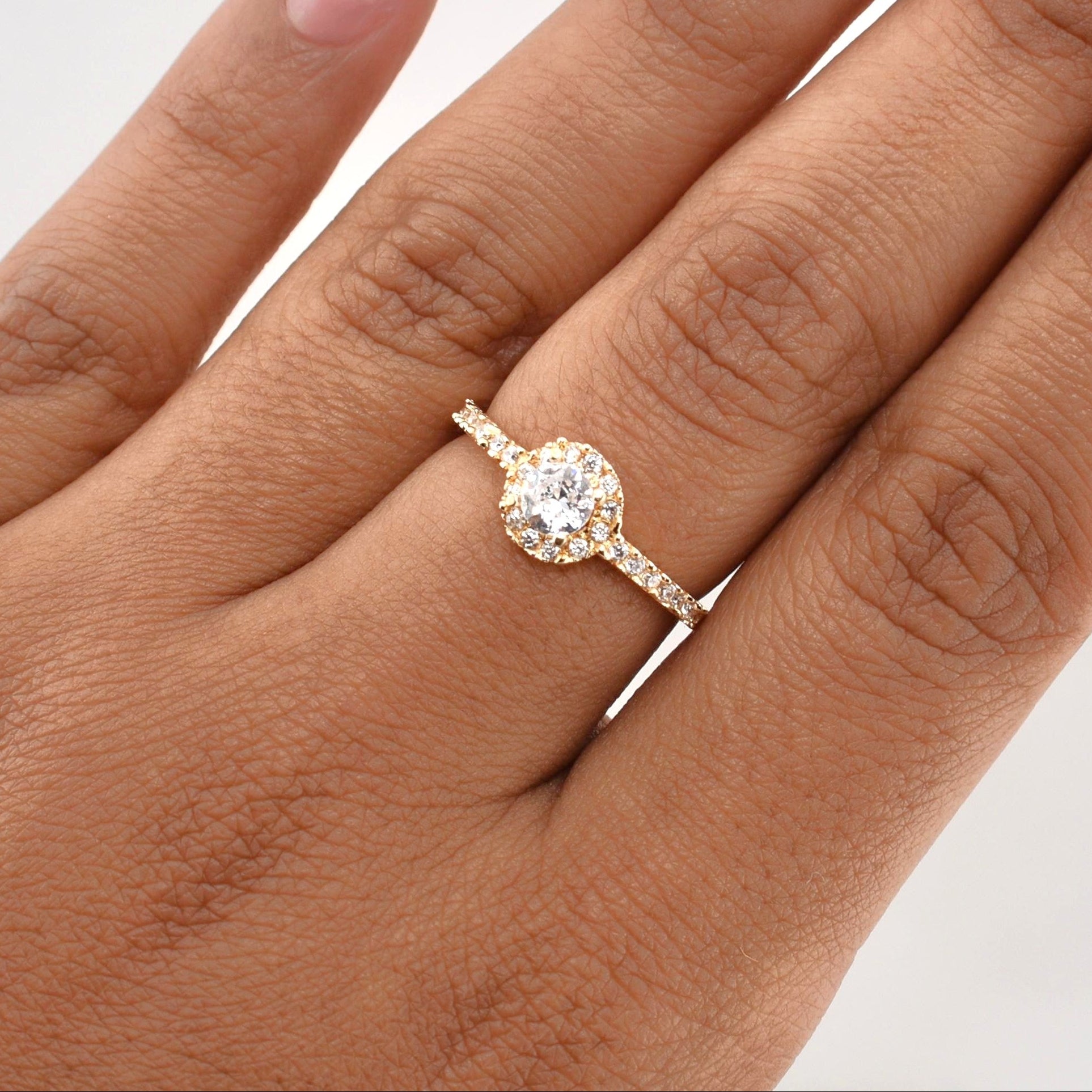 Anillo Halo Churumbela 2.3 g / T7,5 Oro Amarillo 18K
