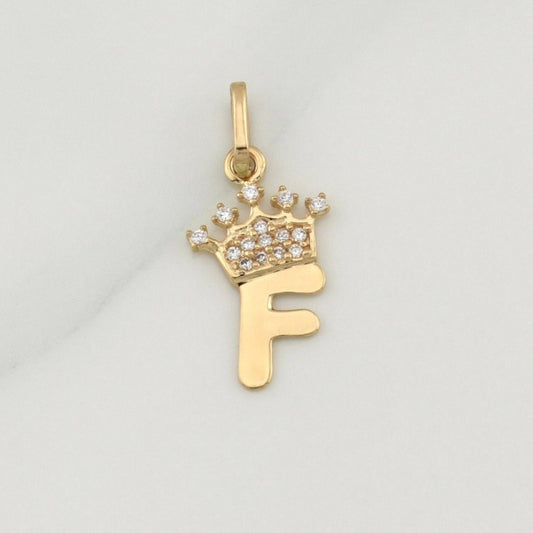Dije Letra F Corona 0.75 g / 3/4 in Oro Amarillo 18K
