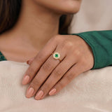 Emerald Halo Ring 0.11cts Diamonds 0.05cts 2.3g / Size 6.50 Yellow Gold 18K