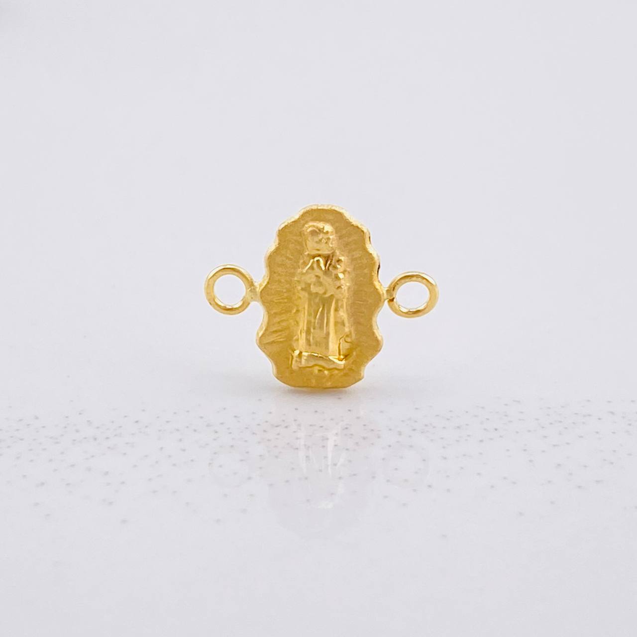 Herraje Virgen Guadalupe 0.25g / 1/2 in Oro Amarillo 18K