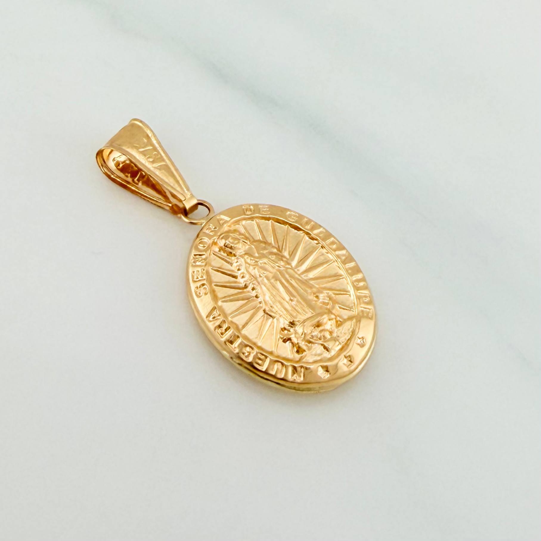 Dije Virgen De Guadalupe 1.5 g / 1 1/4 in Oro Amarillo 18K