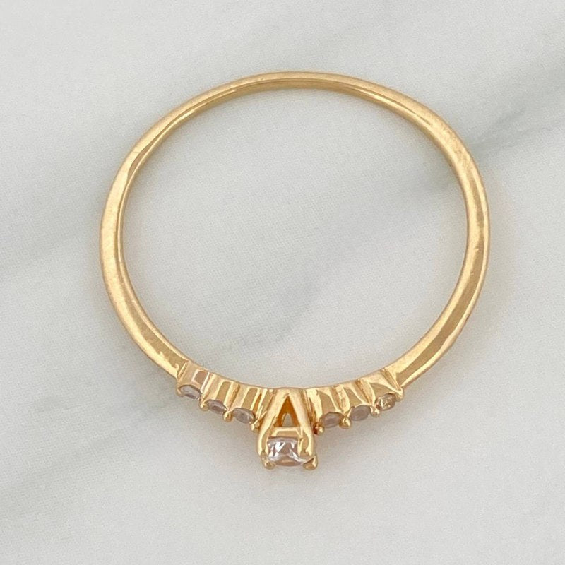 Solitaire Churumbela Ring 1 g / Size 7 1/4 18K Yellow Gold