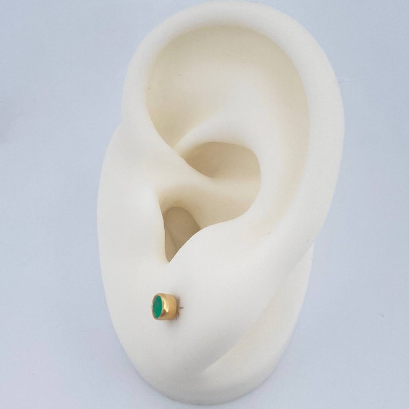 Topos Bisel Esmeralda 0.95gr / Oro Amarillo 18K %