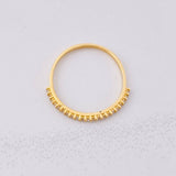 Anillo Circones Seguidos 1.3g / T7 1/2 Oro Amarillo 18K