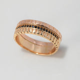 Relief Band Ring 5.9gr / Size 6 3/4 / Black Zircons Two-tone Yellow and Rose Gold $