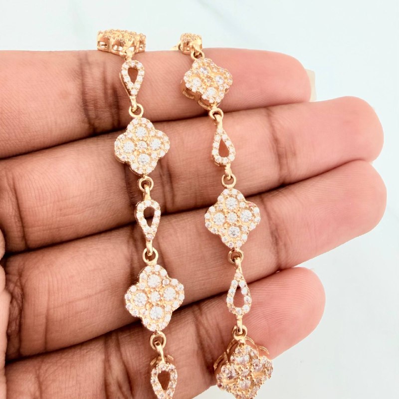 Clover Bracelet Drop 12.8 g / 8 in / 9.4 mm Yellow Gold 18K