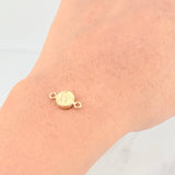 Herraje Circulo Letra W 0.45g / 1/2 in Oro Amarillo 18K
