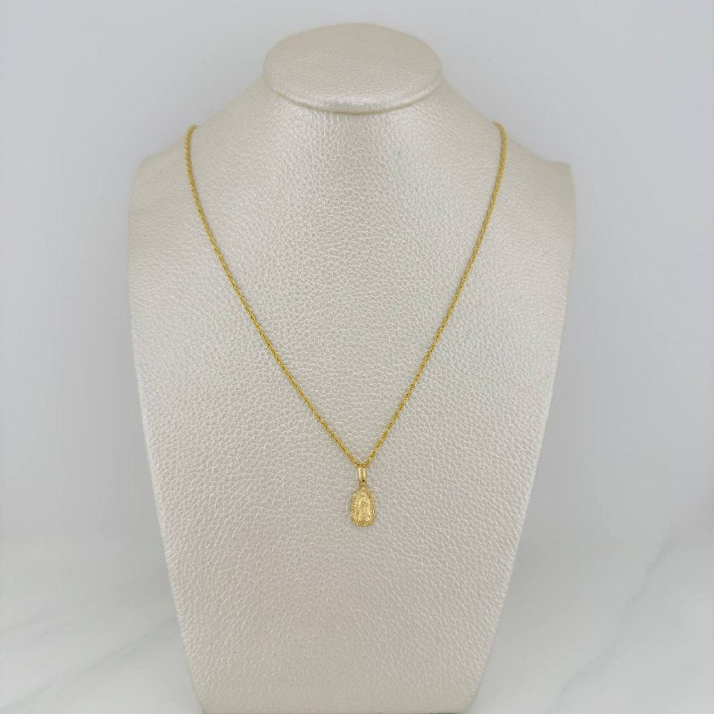 Set Cadena Lazo + Dije Virgen De Guadalupe / 1,35 gr / 17 3/4 in Oro Amarillo 18K
