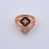 Anillo Trebol  3.8gr / T6 / Oro 18K $