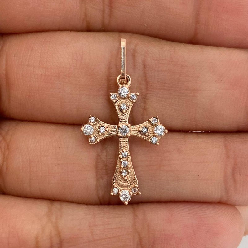 Dije Cruz 1.3gr / 1 in / Oro Rosa 18K &