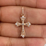 Dije Cruz 1.3gr / 1 in / Oro Rosa 18K &