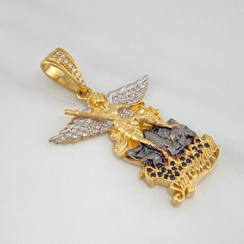 Pendant San Miguel 8.2 g / 1 1/2 in Three Golds 18K