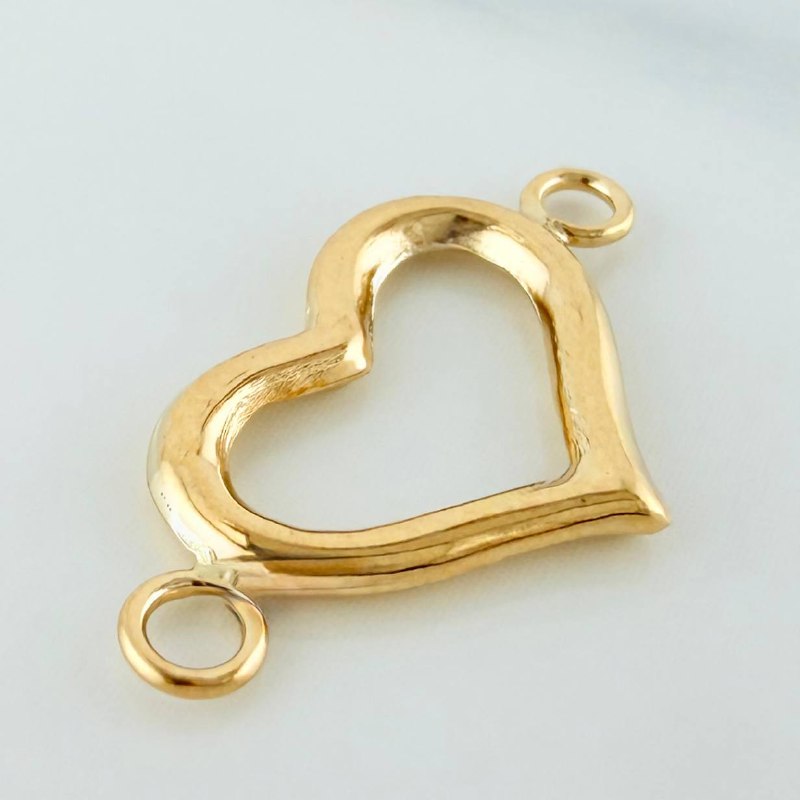 Charm Heart Silhouette 0.95 g / 1 in 18K Yellow Gold