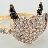 Anillo Corazon Devil 2.45gr / T5 1/4 / 3/4 in / Tres Oros 18K $