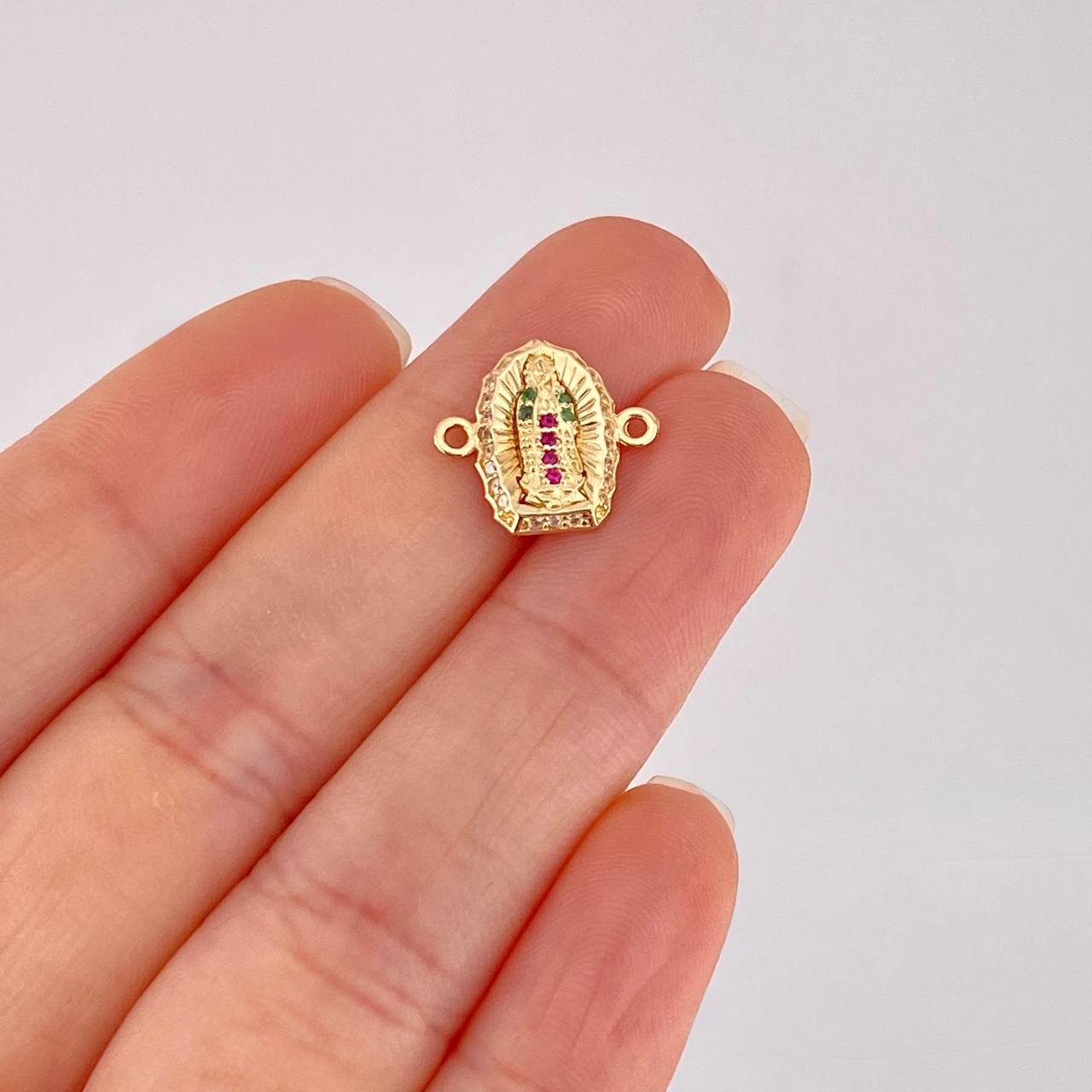 Charm Virgin of Guadalupe 1.15g / 1/2 in 18K Yellow Gold