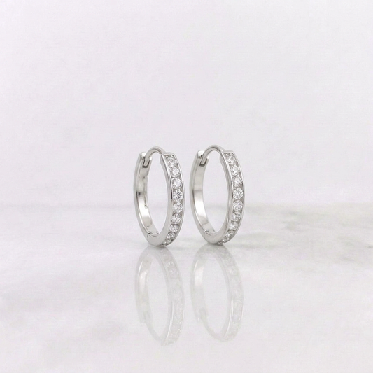 Hoop Earrings Carril 1.15g / 1/2 in 18K White Gold