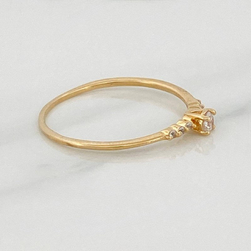 Solitaire Churumbela Ring 1 g / Size 7 1/4 18K Yellow Gold