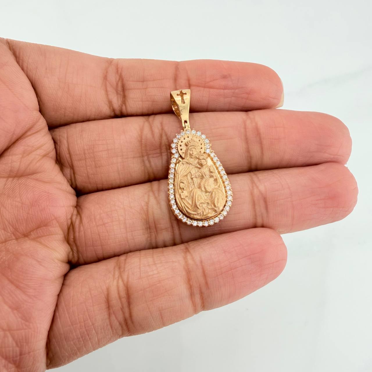 Dije Virgen Del Carmen 5.6 g / 1 1/4 in Oro Amarillo 18K