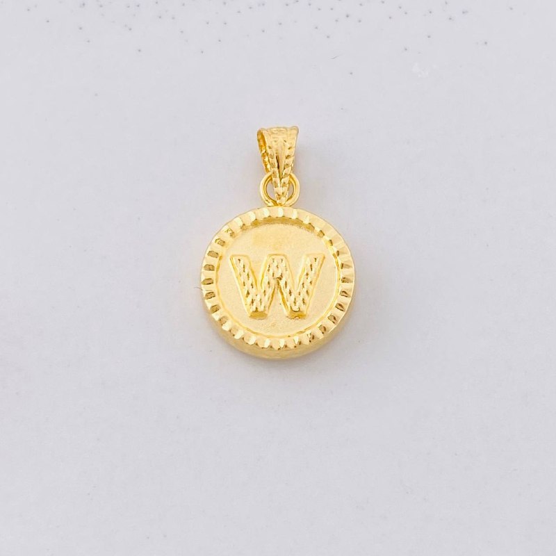 Dije Circulo Letra W 0.6g / 3/4 in Oro Amarillo 18K
