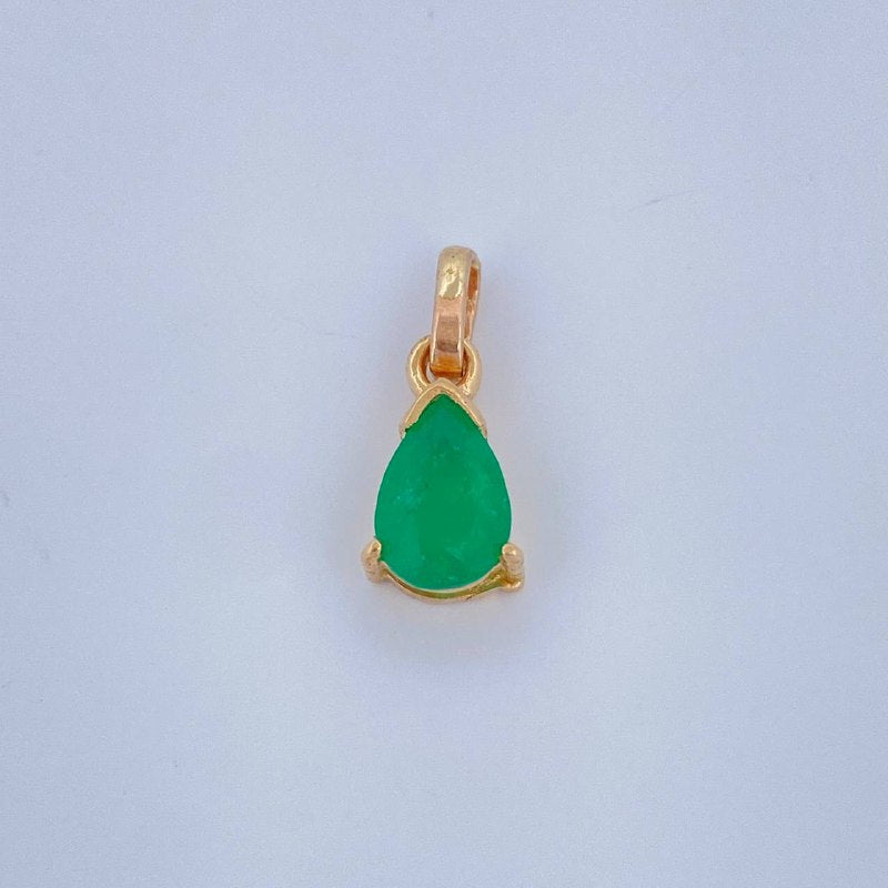 Pendant Claw 0.7gr / 1/2 in / 18K Yellow Gold &