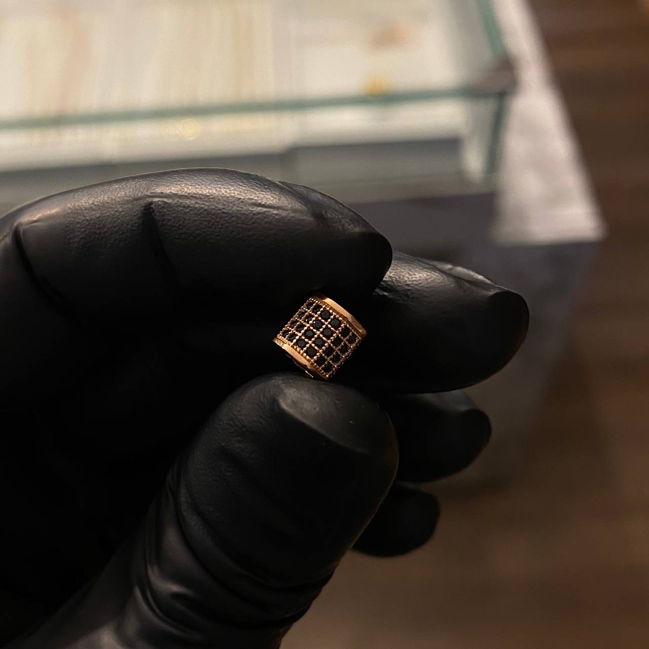 Charm Hexagonal Cylinder 1.3gr 6.8mm Black Zircons Rose Gold*