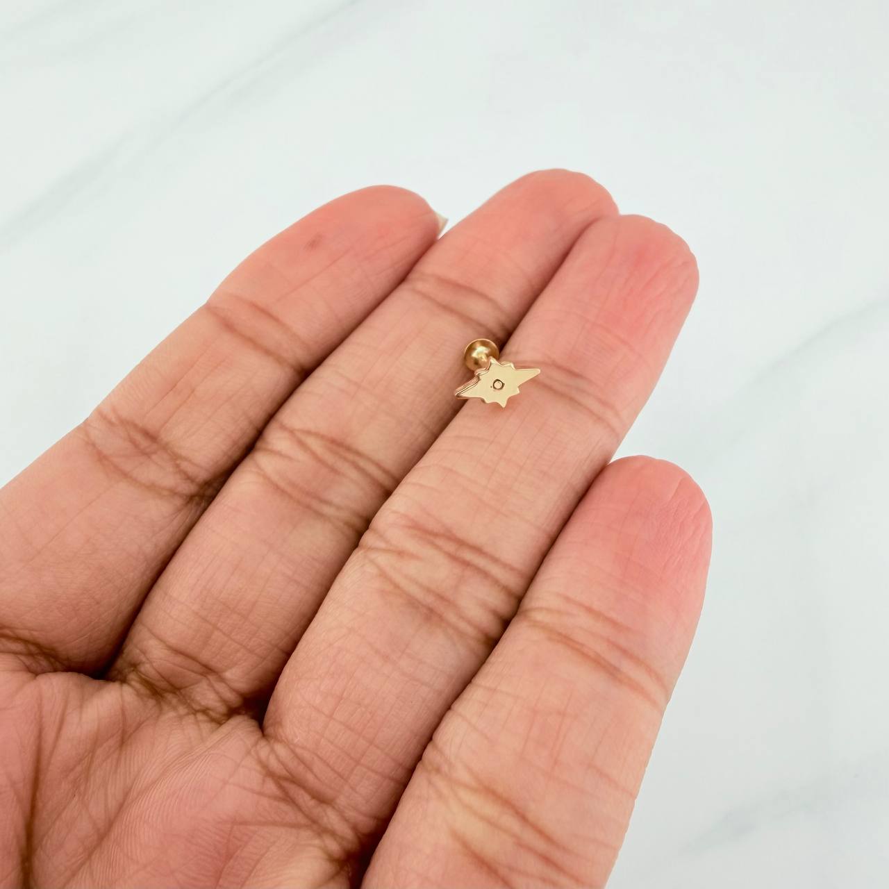 Cardinal Star Piercing 0.55 g / 1/4 in 18K Yellow Gold