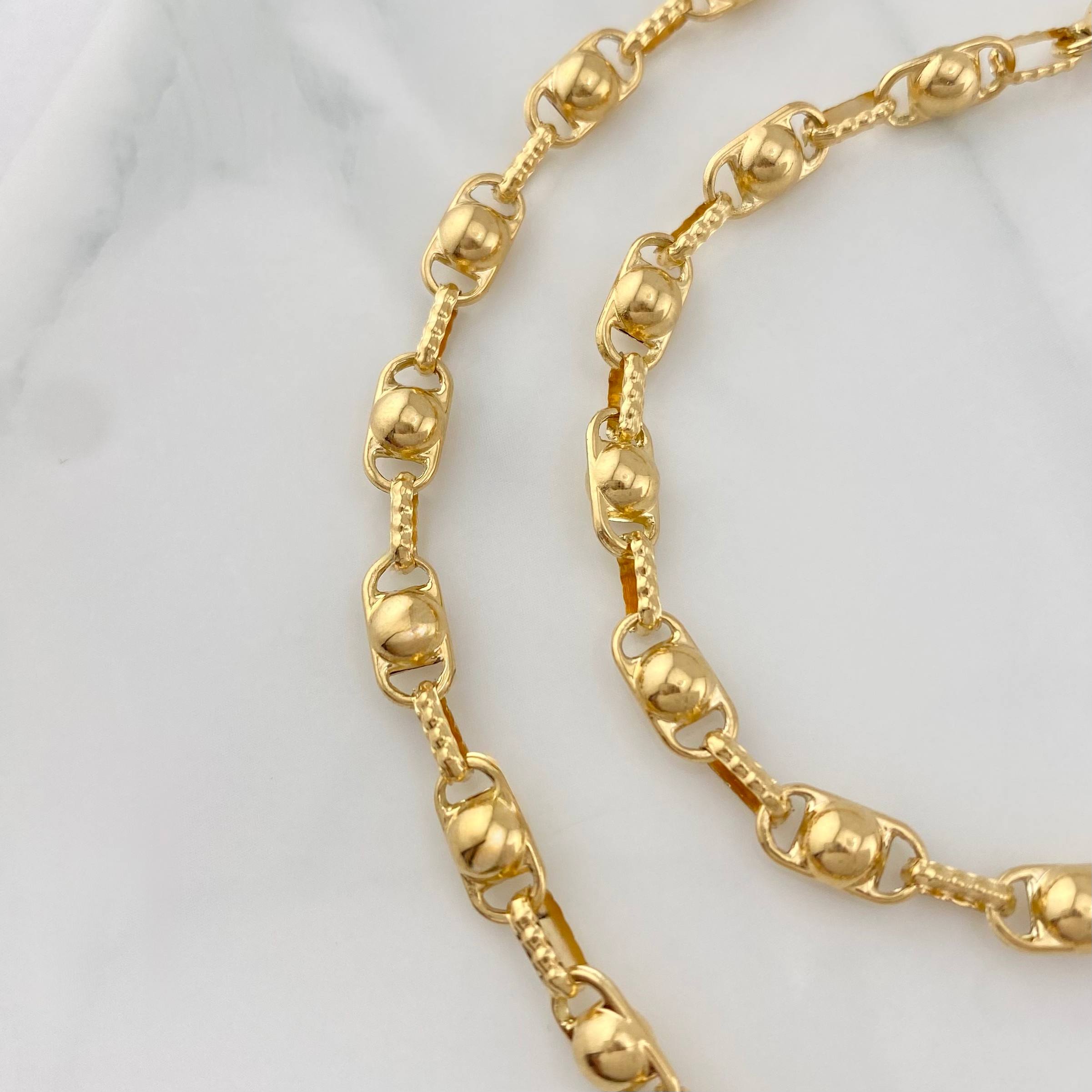 Rustic Bubble Chain 15.1 g / 24 3/4 in / 4.5 mm 18K Yellow Gold