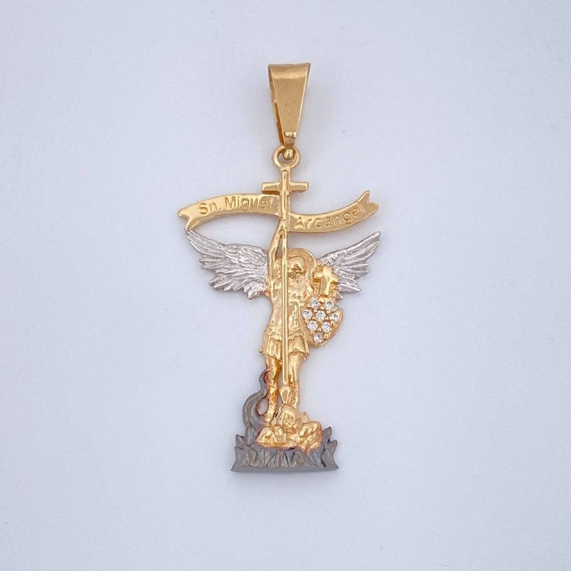 Pendant San Miguel 2.45gr / 1.6in / Three Golds 18K $