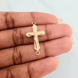 Charm Christ Cross 1.05gr / 1 1/4 in / 18K Yellow Gold %