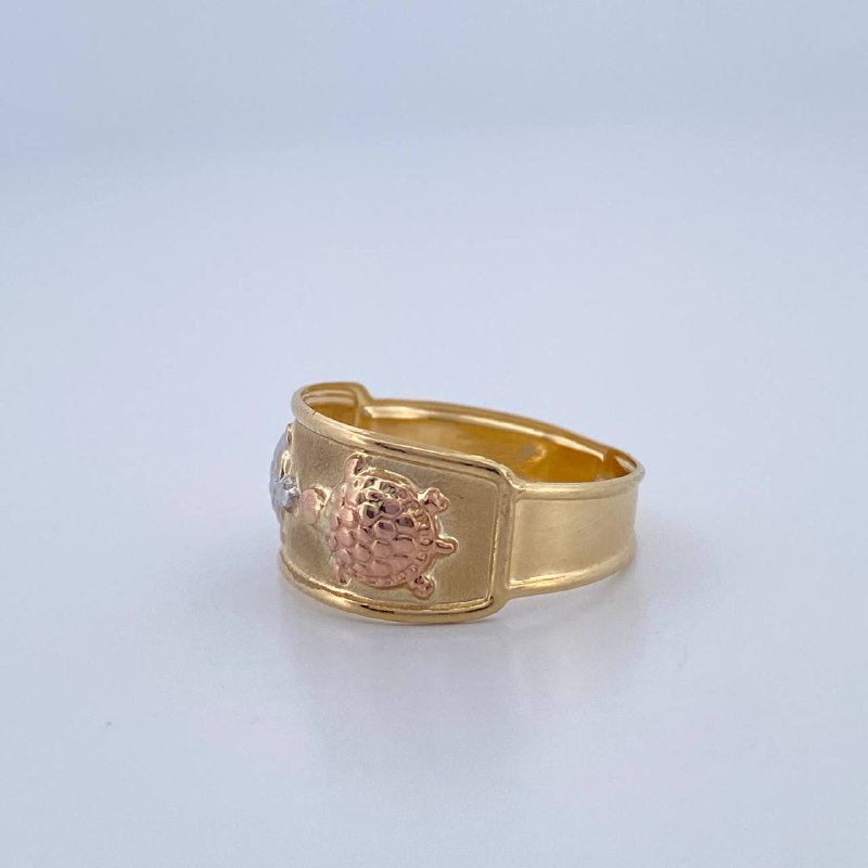 Turtle Ring 1.75gr / Size 6 3/4 / 18K Gold &