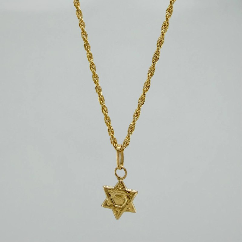 Rope Chain Set + Star of David Pendant / 1.2 gr / 17 3/4 in 18K Yellow Gold
