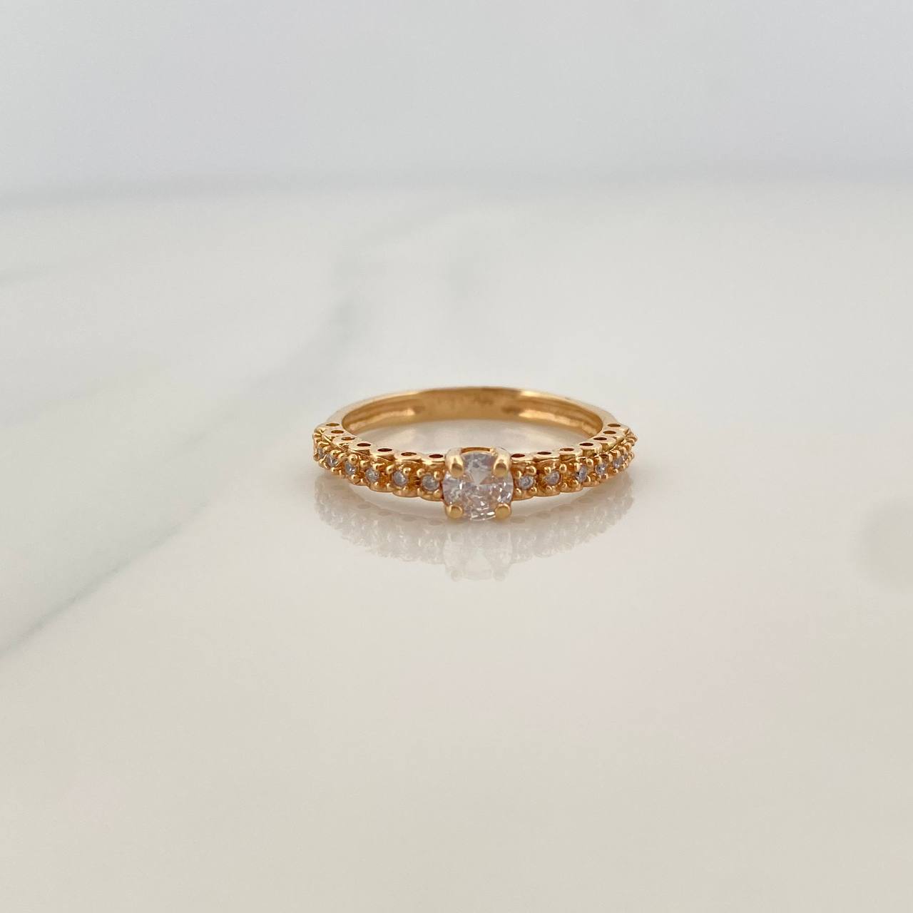 Anillo Solitario Churumbela 2gr / T5 3/4 / 3/4 in / Oro Amarillo 18K $
