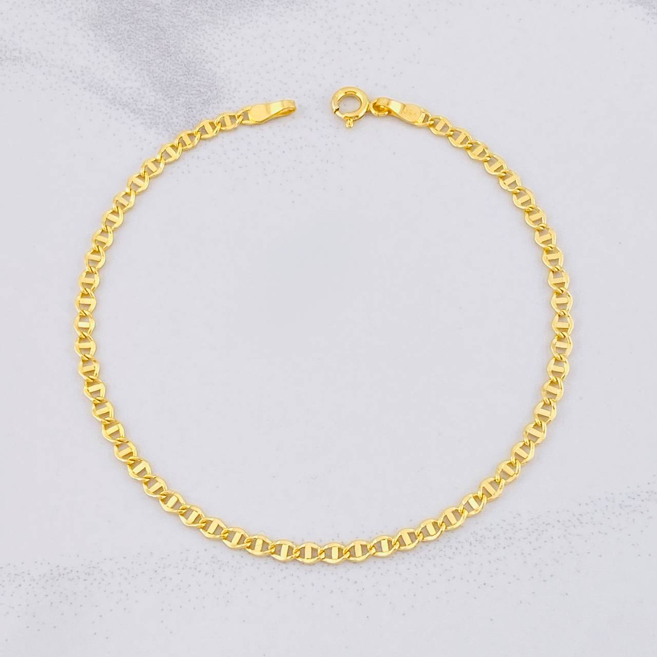 Flat Mariner Bracelet 1.25g / 7 1/2 in / 2.7mm Yellow Gold 18K