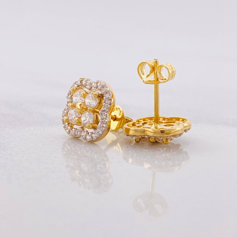 Topos Trebol 2.8g / in / 9.79mm Oro Amarillo 18K